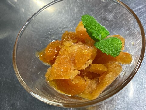 熟した柿のシャーベット